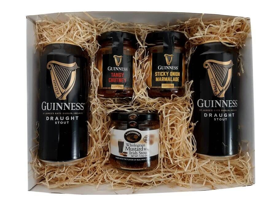 Guinness Bier mit Dips und GRATIS Lakeshore Mustard.opt