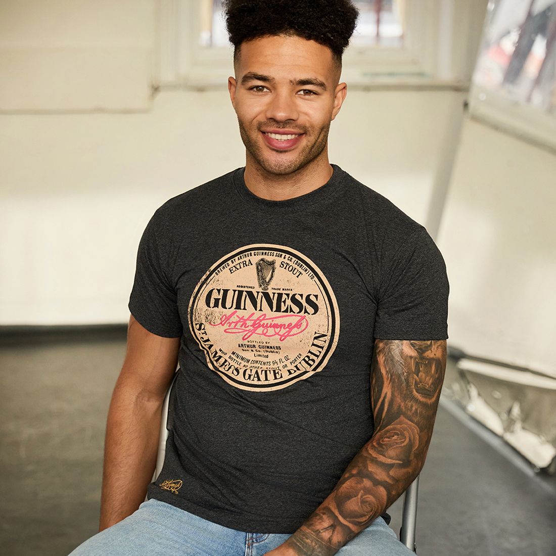 Guinness T-Shirt mit Vintage-Flaschenlogo im Used Look L