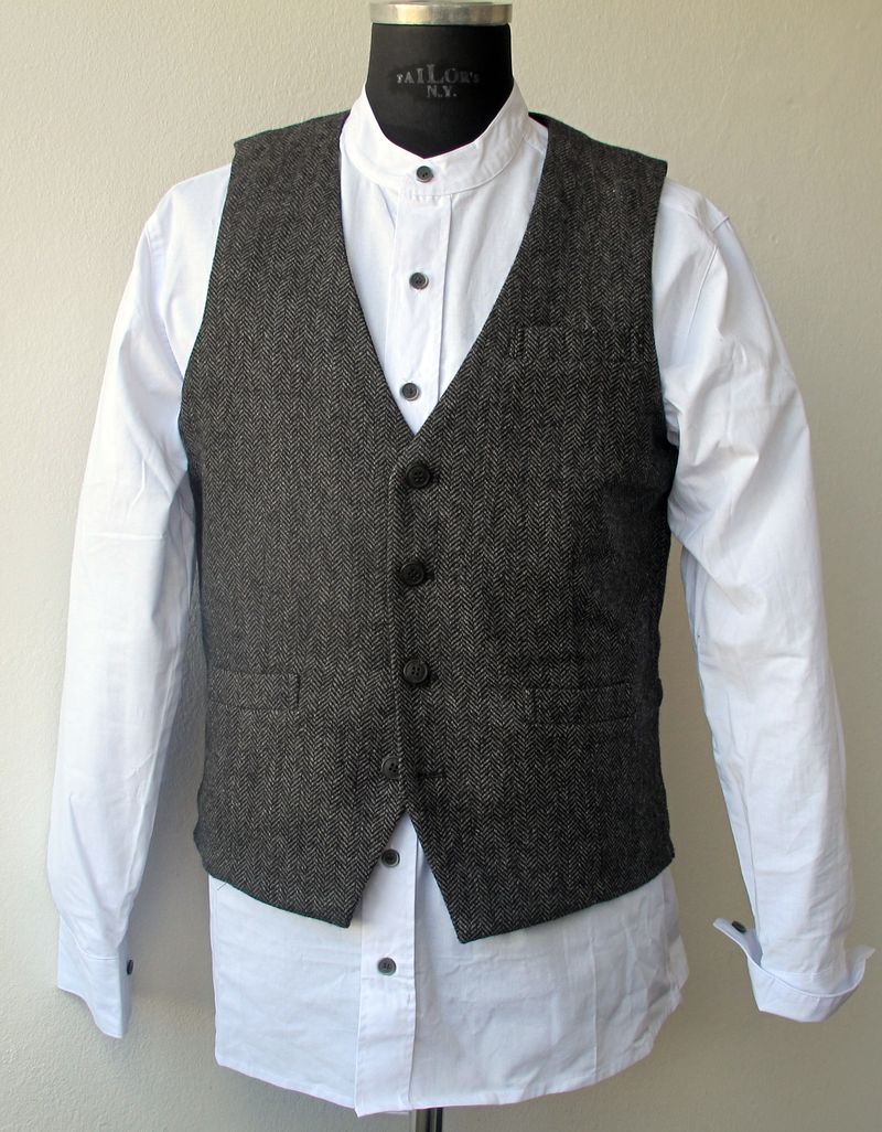 Irisches Herrenhemd aus glatter Baumwolle. Stehkragen. Klassisch Weiß XL