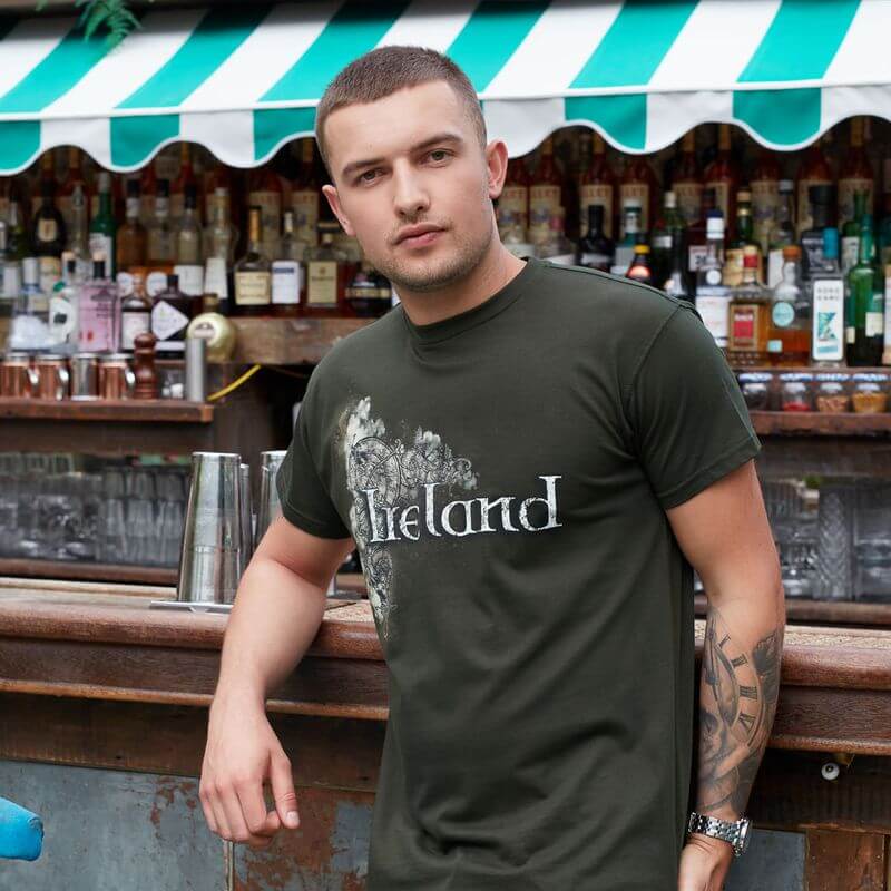 Irisches  Herren T-Shirt mit keltischem Motiv kosmisch XL