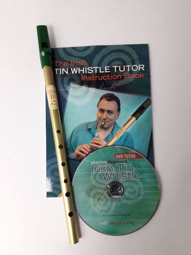 Irische Flöte Tin Whistle aus Messing mit Lehrheft und Spielanleitung auf DVD