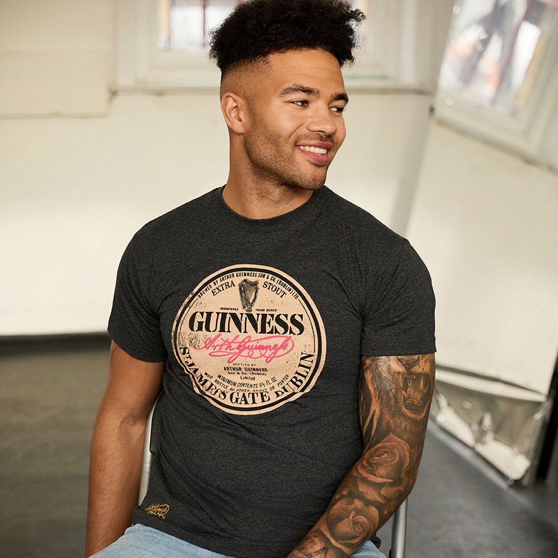 Guinness T-Shirt mit Vintage-Flaschenlogo im Used Look L