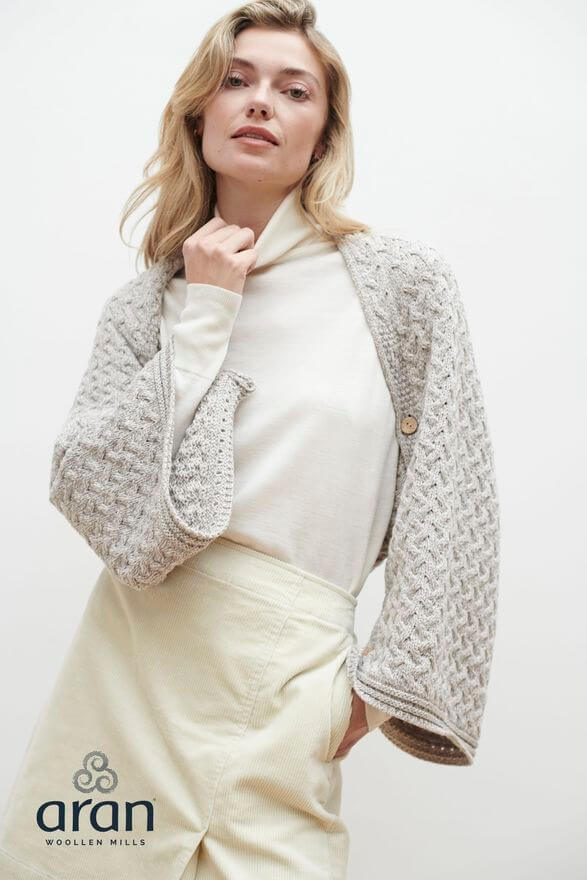 Wollumhang für Damen aus Supersoft Merinowolle