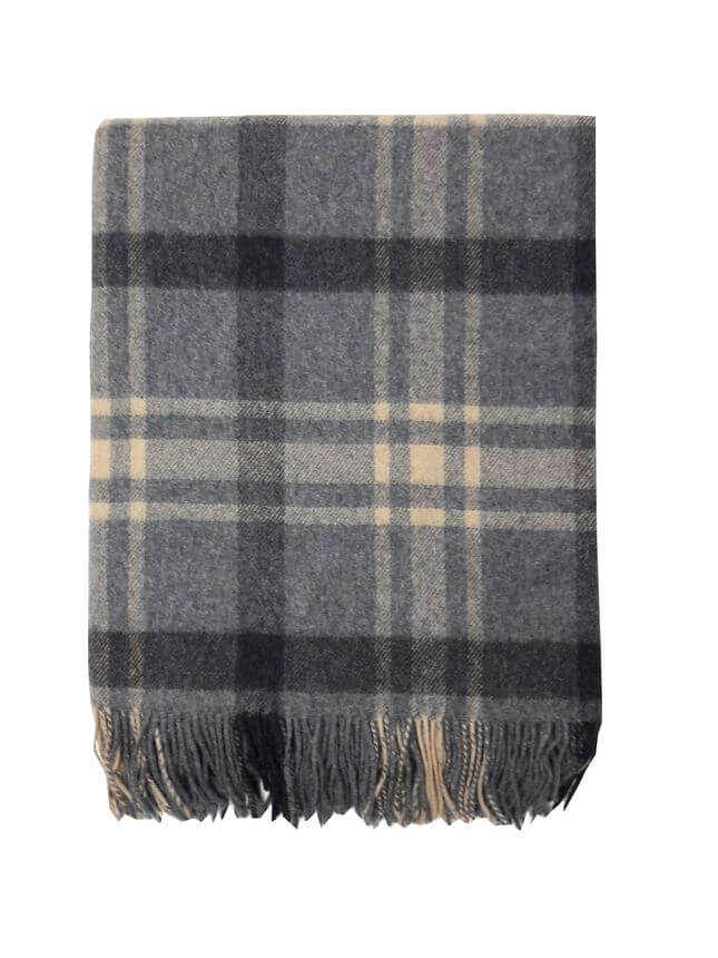 John Hanly Irische Lammwolldecke im traditionellen Plaidmuster